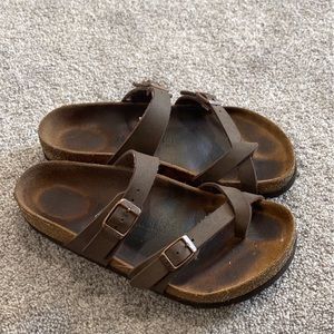 Mayari Birkenstocks